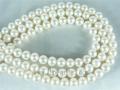 Round freshwater pearls 