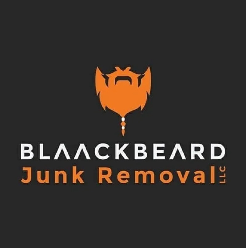 Blaackbeard Junk Removal's Logo