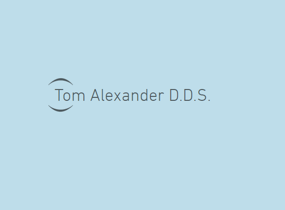 Tom Alexander D.D.S.'s Logo