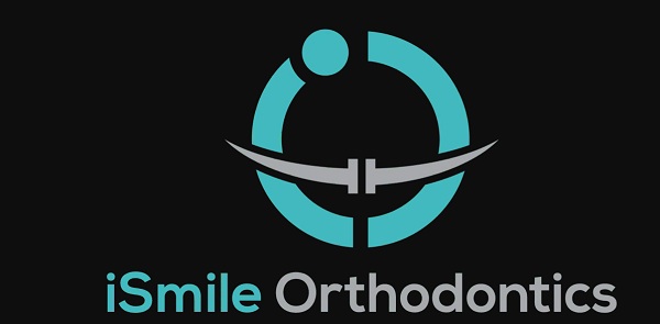 iSmile Orthodontics's Logo