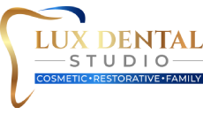 Lux Dental Studio's Logo