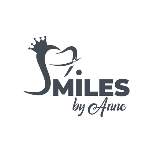 Smiles By Anne's Logo