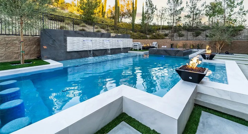 Custom Swimming Pool and Outdoor Living Space built by Westmod
