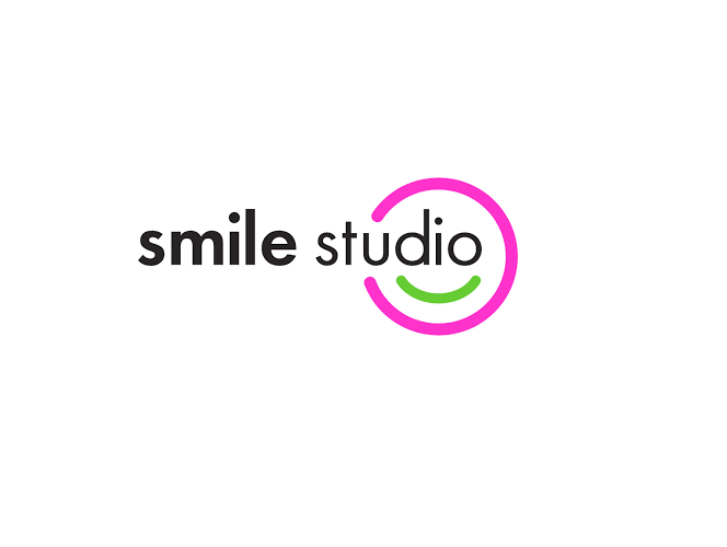 Smile Studio's Logo