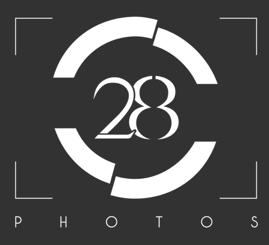 28 Photos's Logo