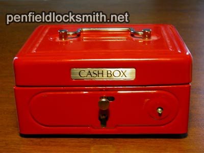Penfield-Locksmith-lock-box