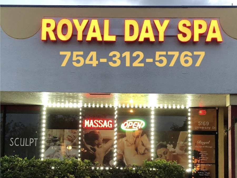 Royal Day Spa | Asian Massage Davie Open's Logo
