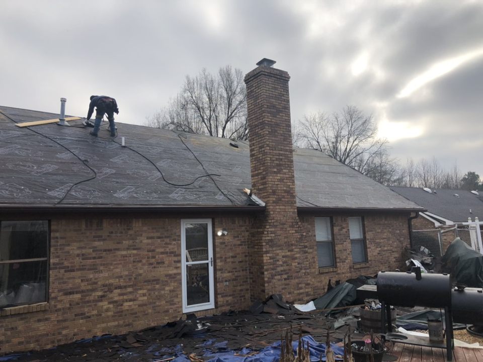 JACKSON TENNESSEE ROOFING COMPANY