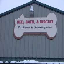 Bed Bath & Biscuit Pet Resort's Logo