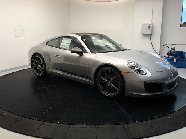 Manhattan Motorcars Porsche - new and used Porsche, parts and service center serving NY, NJ and CT.