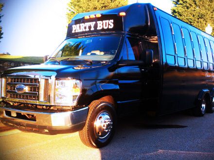 Party Bus Charlotte's Logo