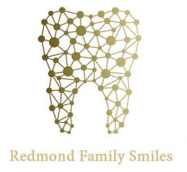 Redmond Family Smiles's Logo