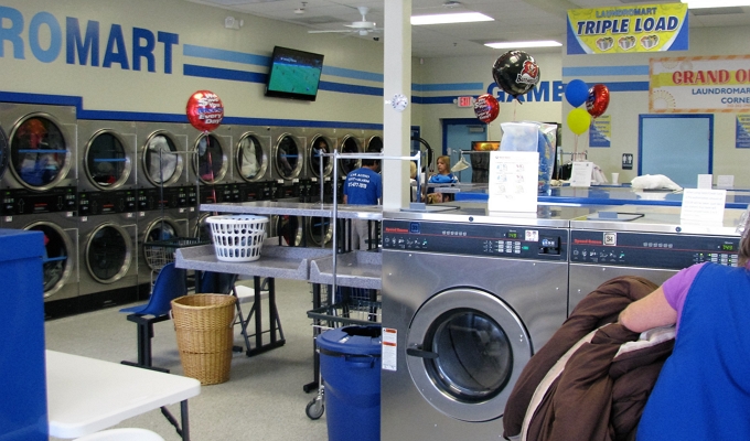 Self serve laundry near Kissimmee fl