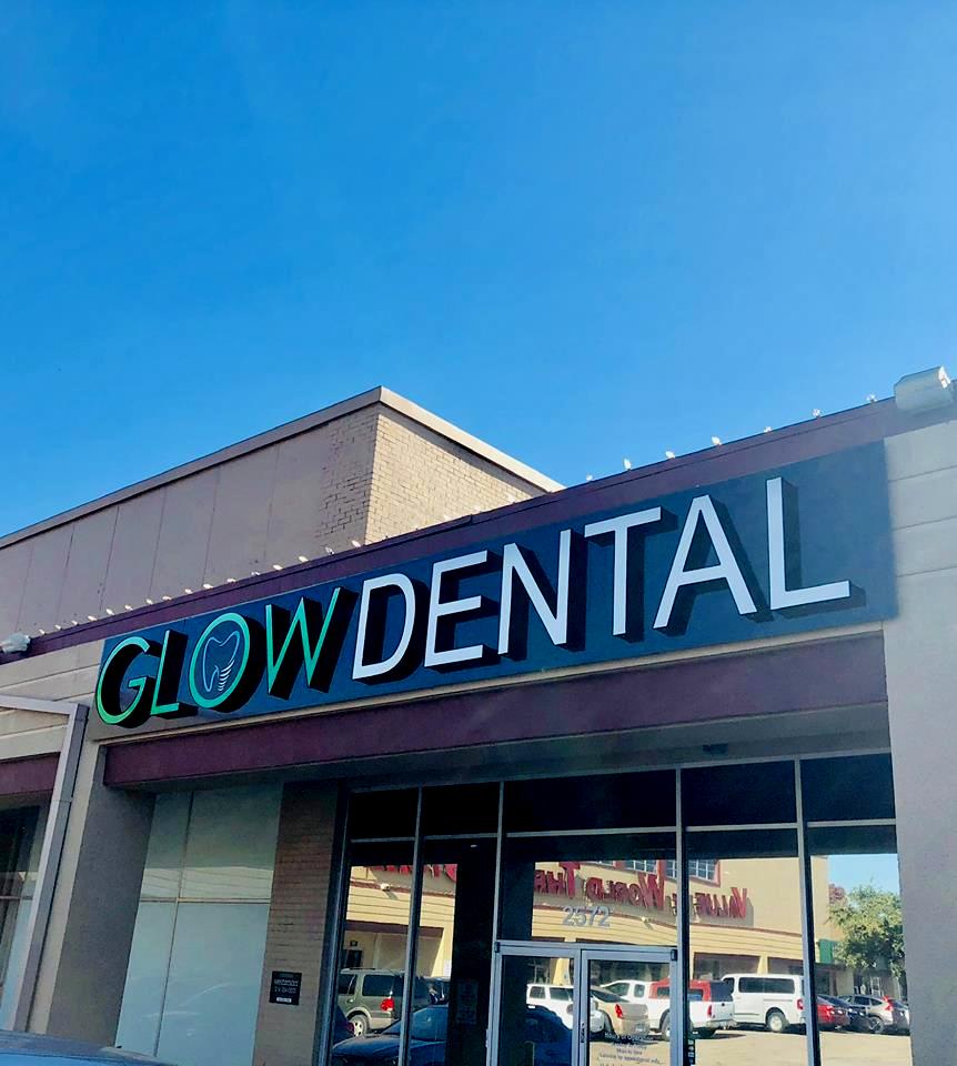 Exterior view of Dallas dentist Glow Dental and Orthodontics