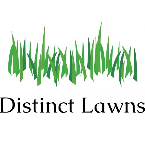 Distinct Lawns's Logo