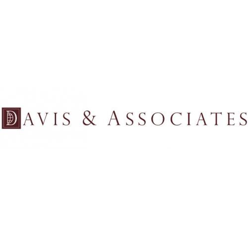 Davis & Associates's Logo